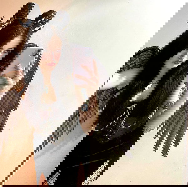 feelbetterinmysweater feelbetterinmysweater archive image