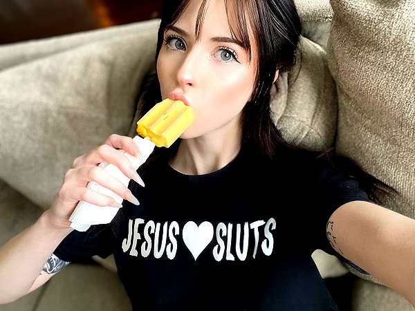 frankiebuns instagram image archive image