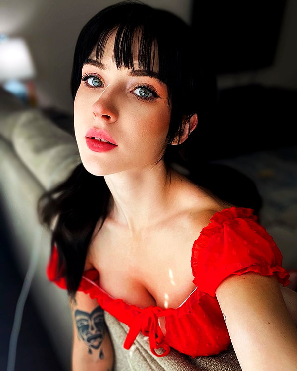 frankiebuns instagram image archive image