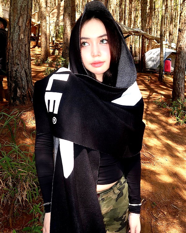 fuongvyne fuongvyne archive image