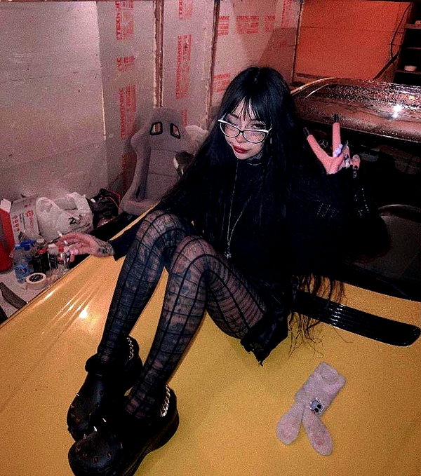 g.rshmn.dead instagram image archive image