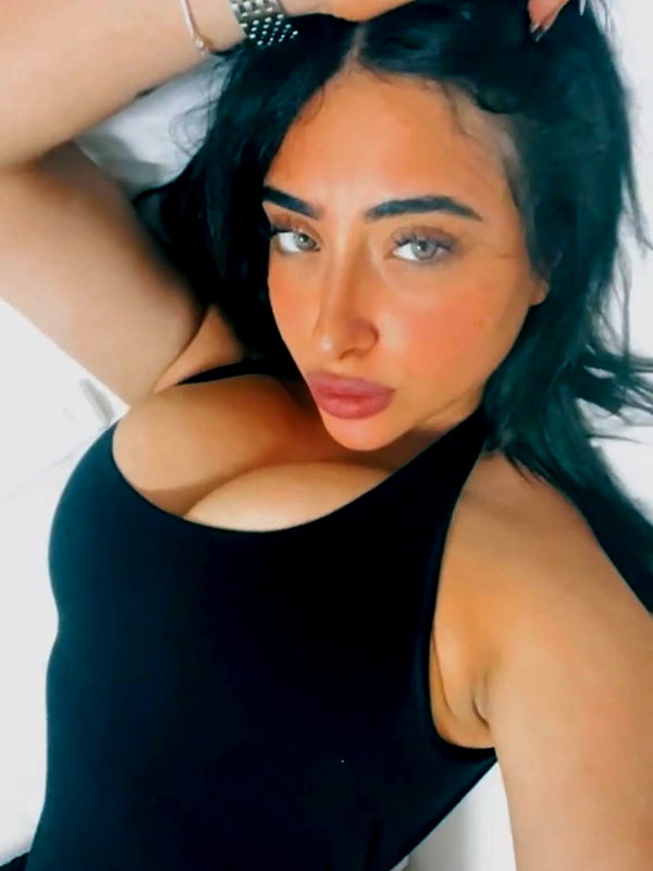 gaya_twizer instagram image archive image