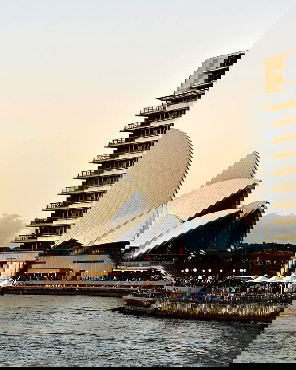 giangg._ giangg._ archive image