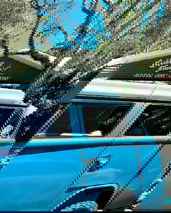 giangg._ giangg._ archive image