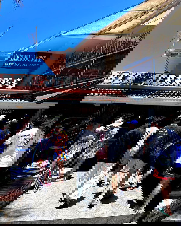 giangg._ giangg._ archive image