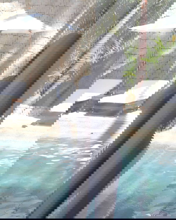 giangg._ giangg._ archive image