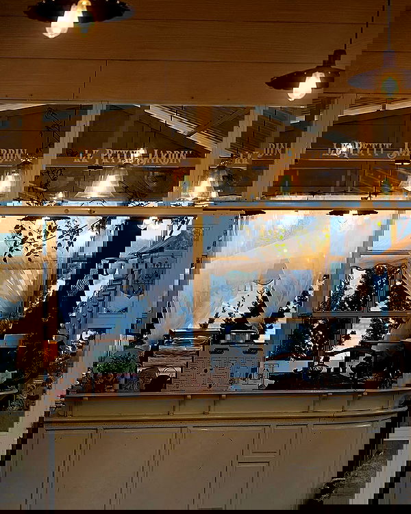 giangg._ giangg._ archive image