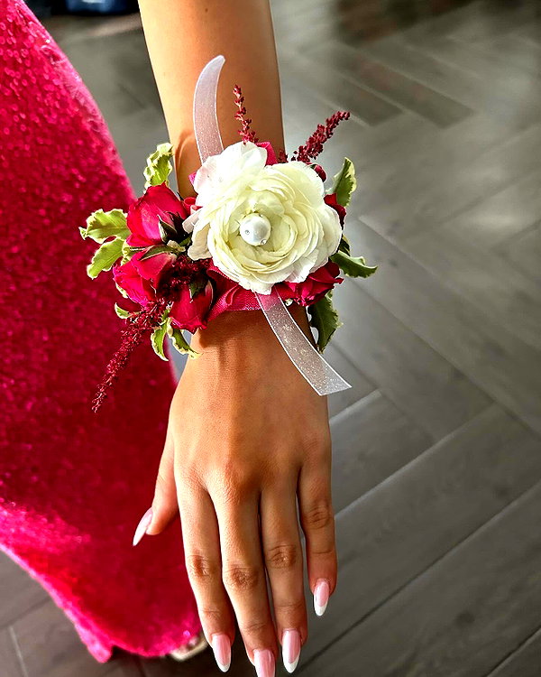 gigiryan14 instagram image archive image