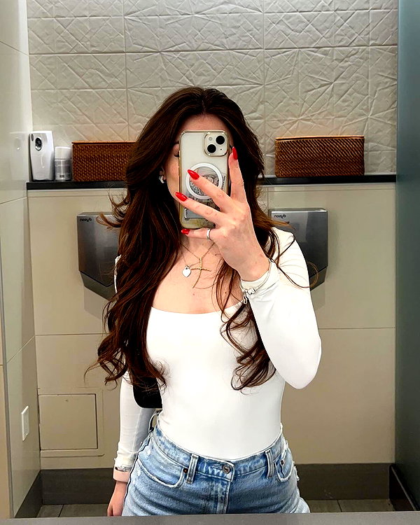 giuliahere instagram image archive image
