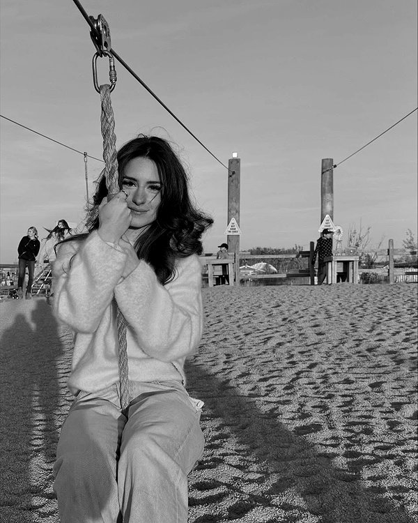 giuliahere instagram image archive image