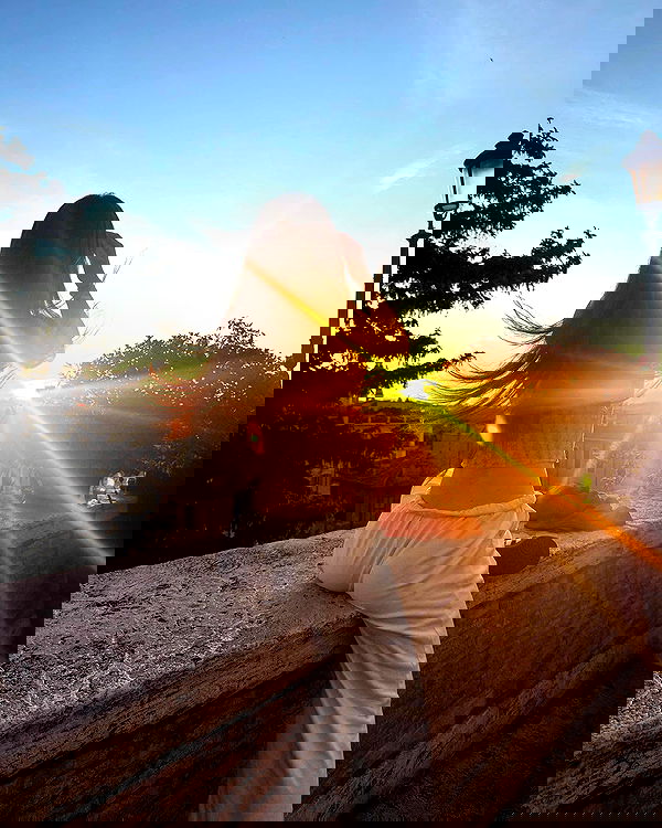 giuliahere giuliahere archive image