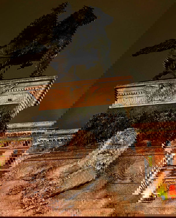 giuliahere giuliahere archive image