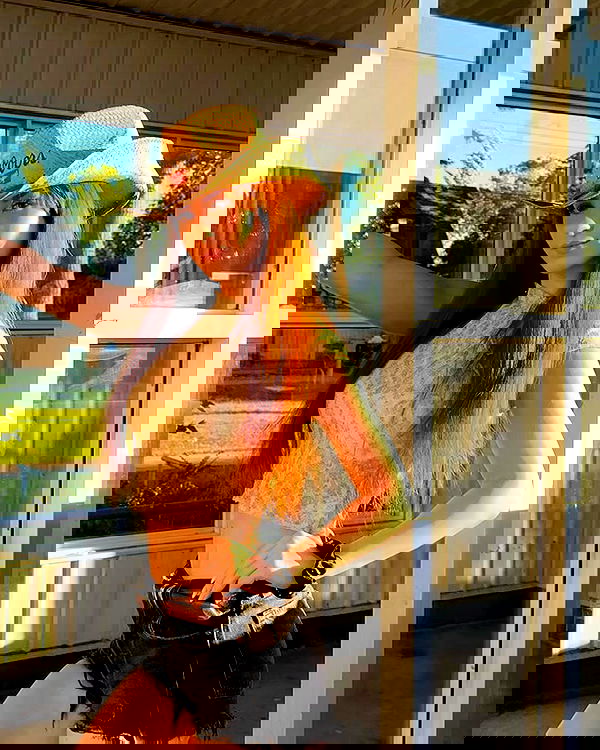 giuliahere giuliahere archive image