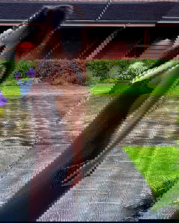 giuliahere giuliahere archive image