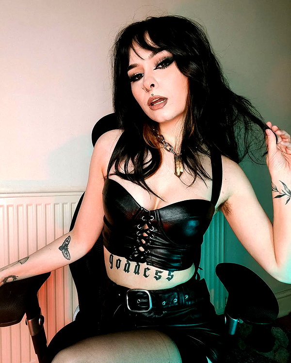 goddessoffxck2 instagram image archive image
