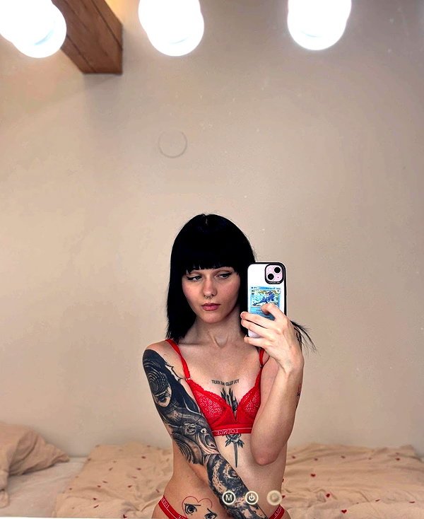goth_lena goth_lena archive image