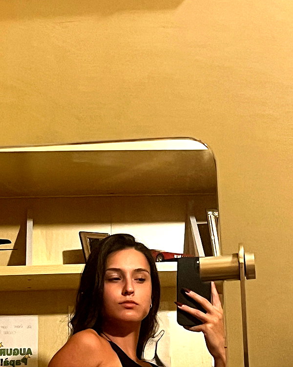 greta.m_ instagram image archive image
