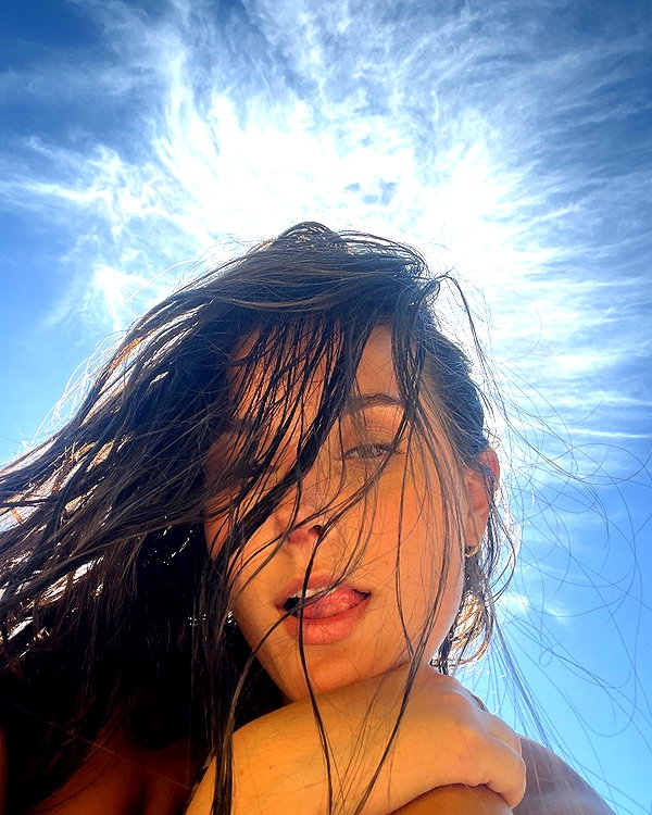 greta.m_ instagram image archive image