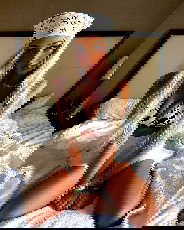 gwendolynceline image ~ Altpins