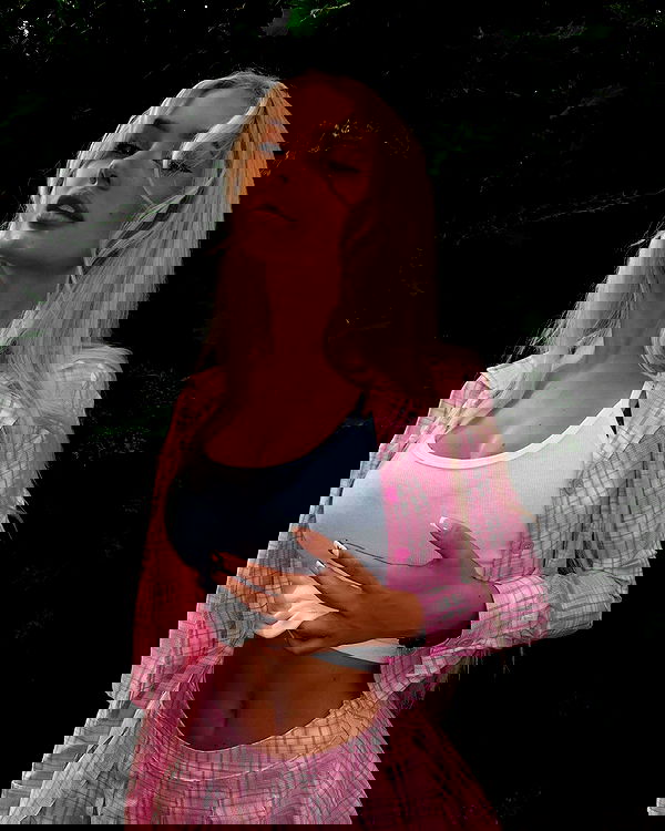 gwendolynceline image ~ Altpins