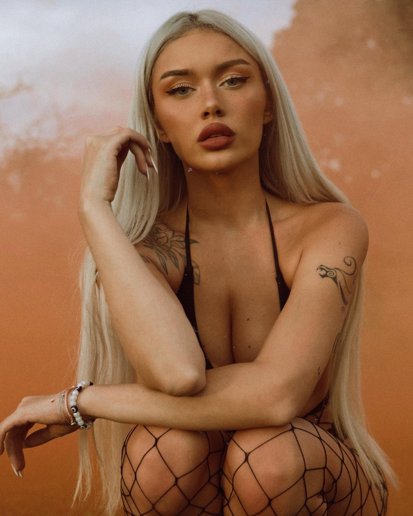 gwendolynceline instagram image archive image