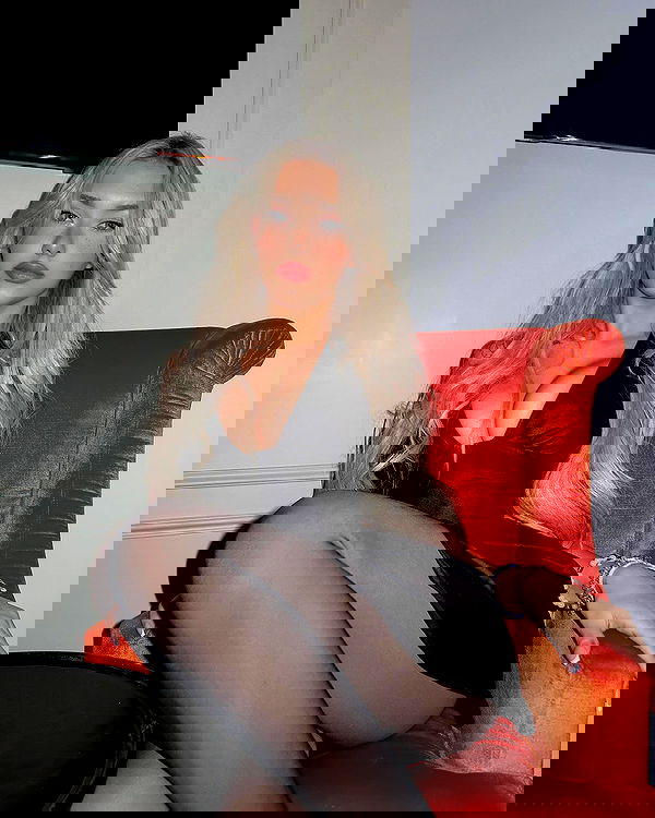 gwendolynceline image ~ Altpins