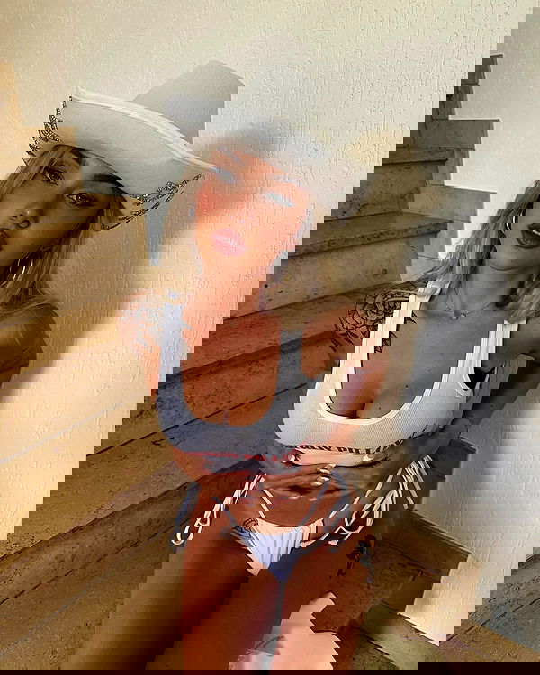 gwendolynceline image ~ Altpins