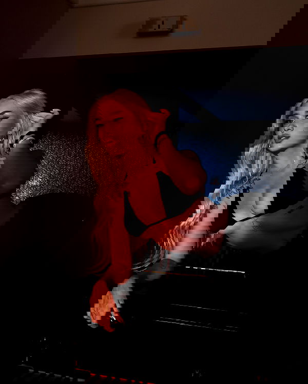 gwendolynceline image ~ Altpins