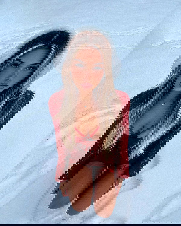 gwendolynceline image ~ Altpins