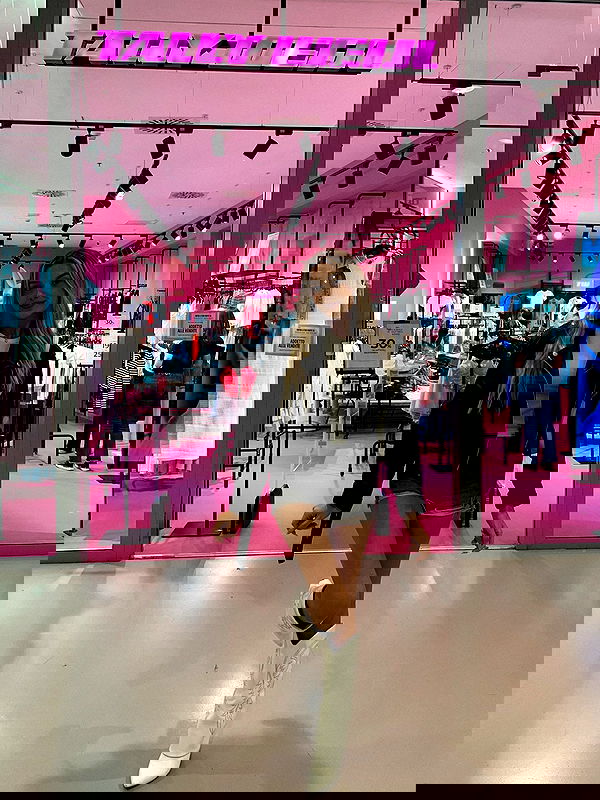 gwendolynceline image ~ Altpins