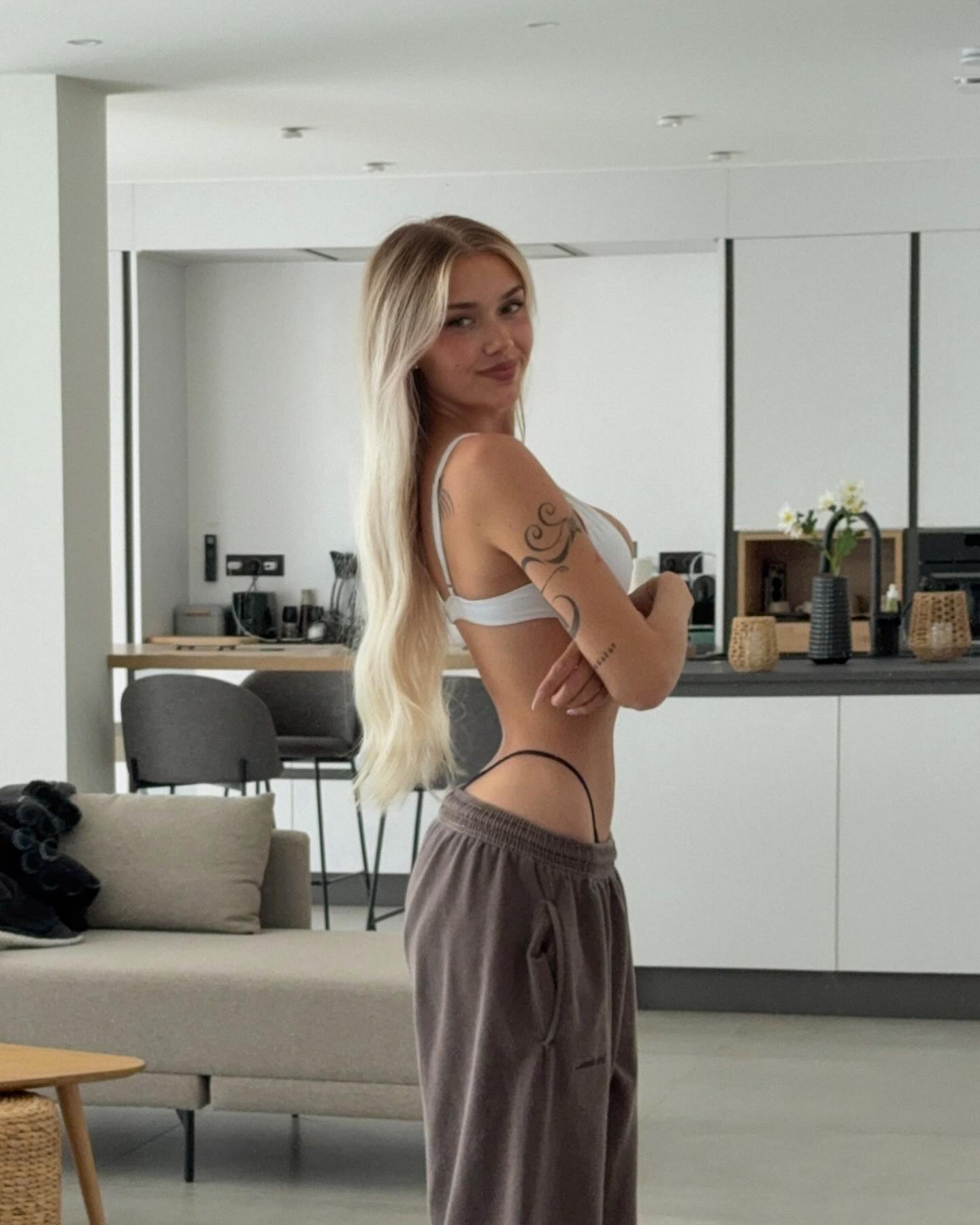 gwendolynceline instagram image archive image