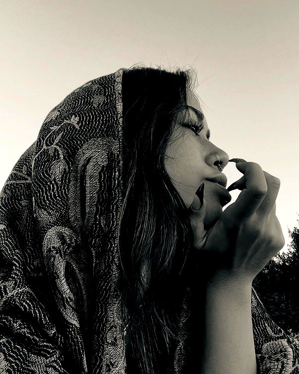 hadas_mayer_ instagram image archive image