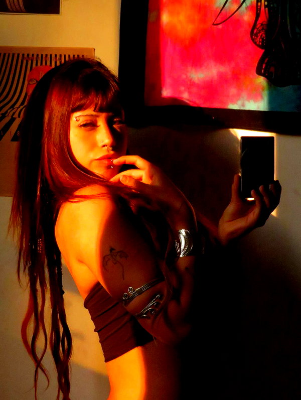 hadas_mayer_ instagram image archive image