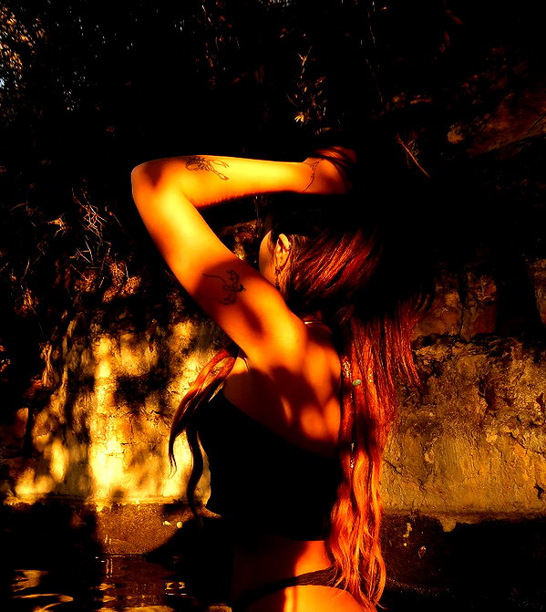 hadas_mayer_ instagram image archive image
