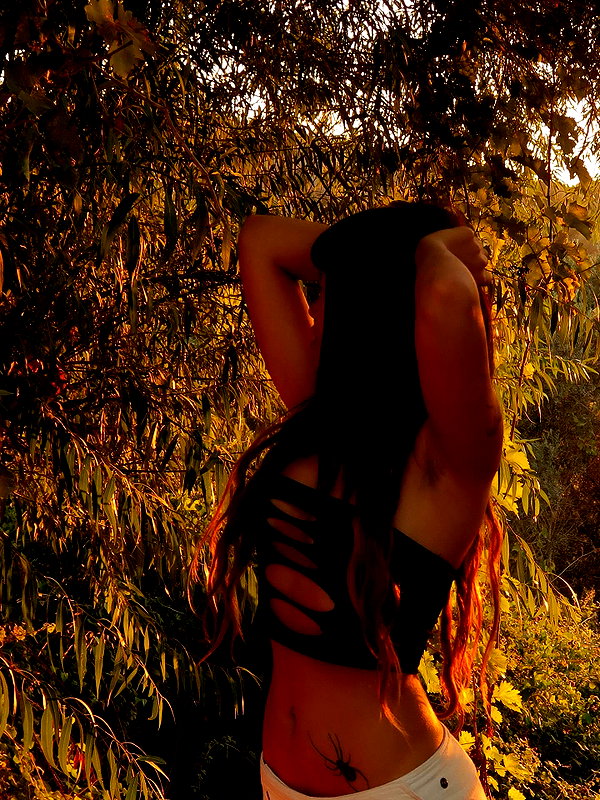 hadas_mayer_ instagram image archive image