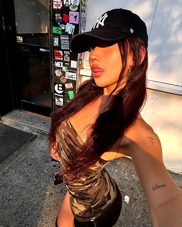 hanahhwang instagram image archive image