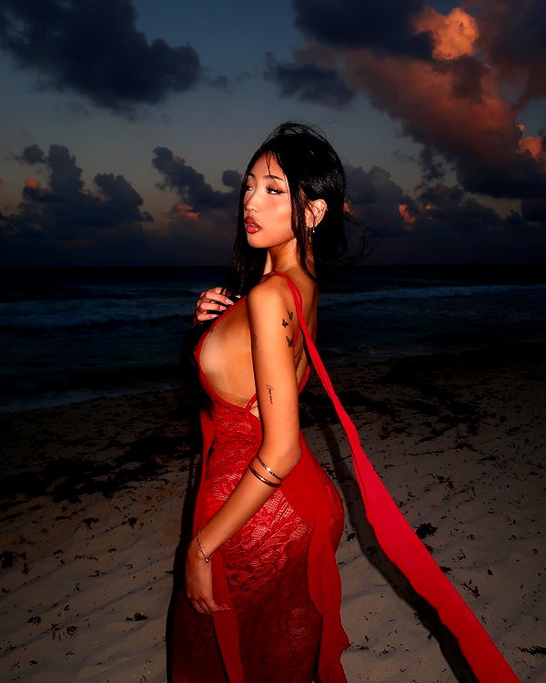 hanahhwang instagram image archive image