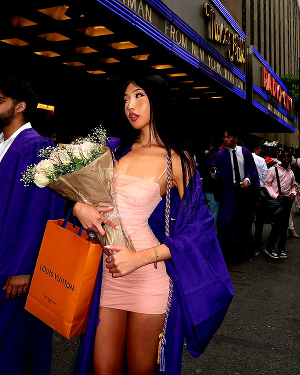 hanahhwang instagram image archive image