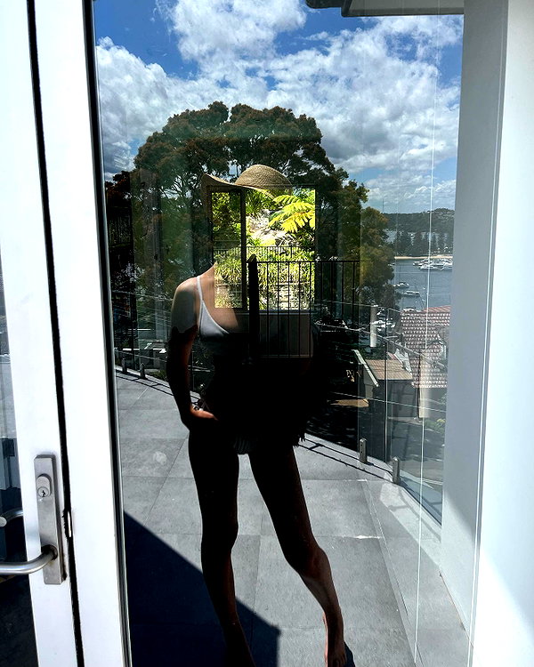 harrietross_ instagram image archive image