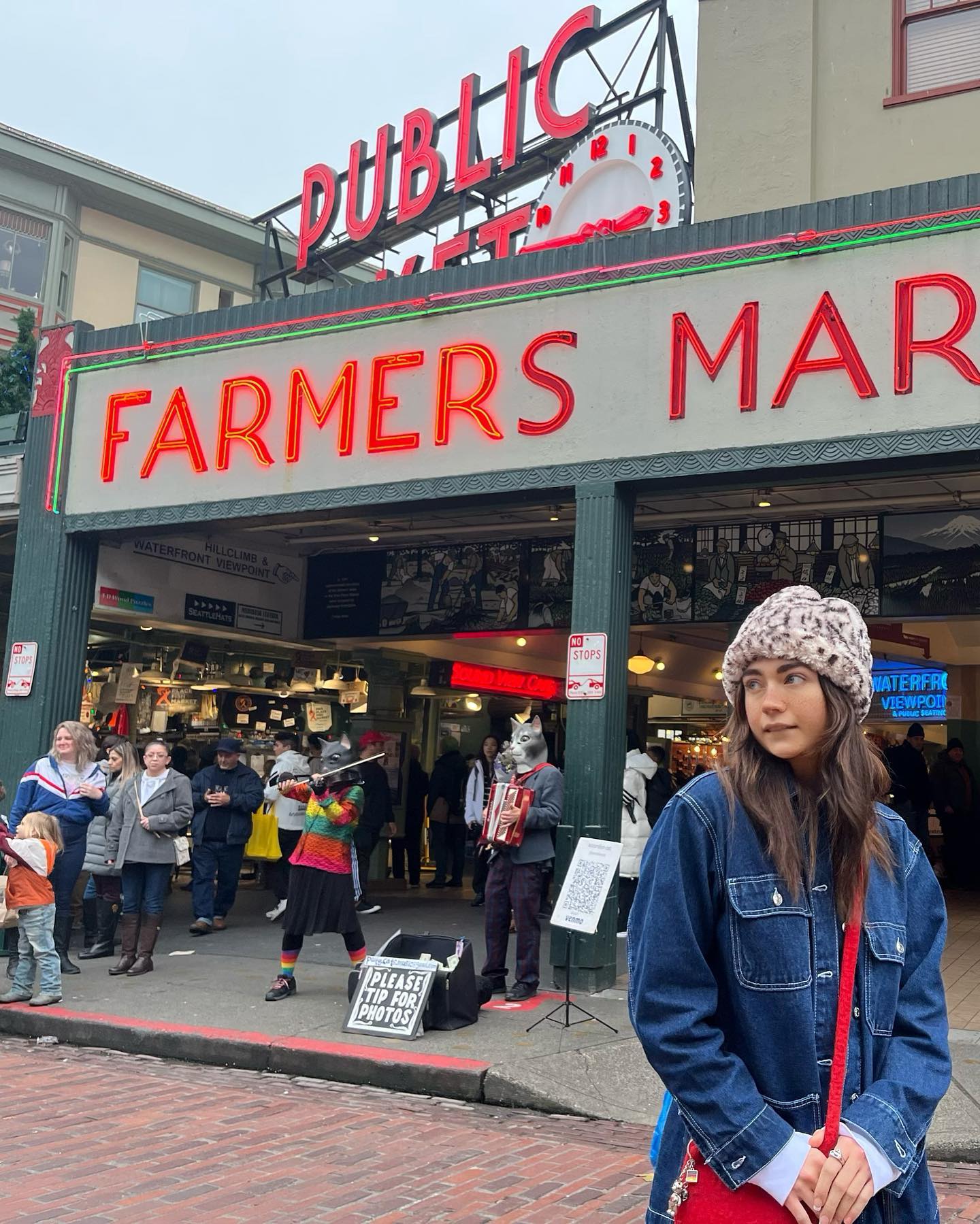 haylujan instagram image archive image