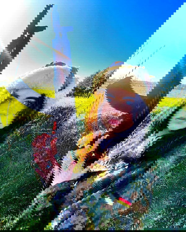 haylujan image ~ Altpins