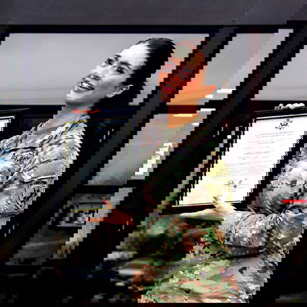 haylujan image ~ Altpins