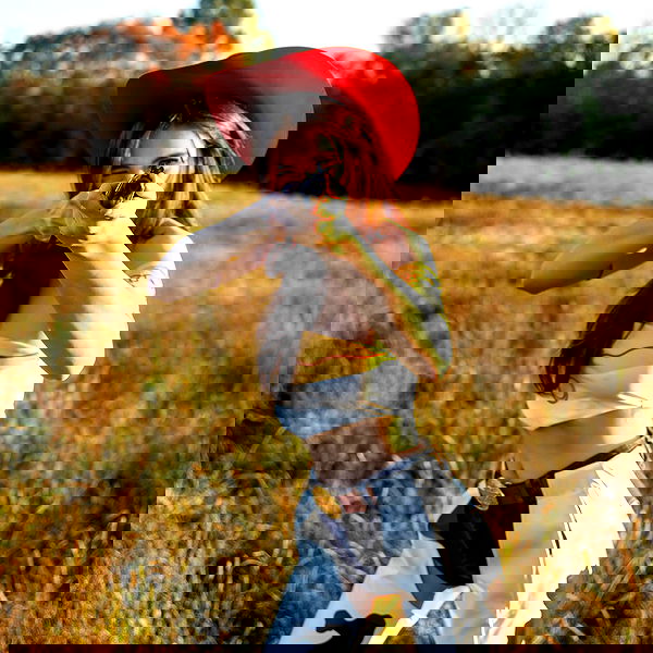 haylujan image ~ Altpins