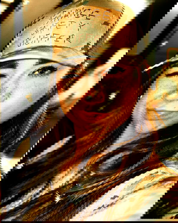 haylujan image ~ Altpins