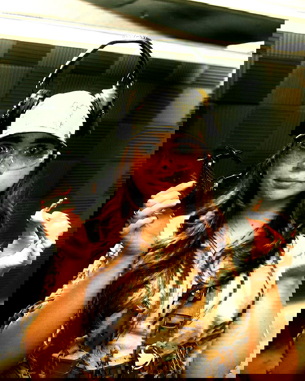 haylujan image ~ Altpins