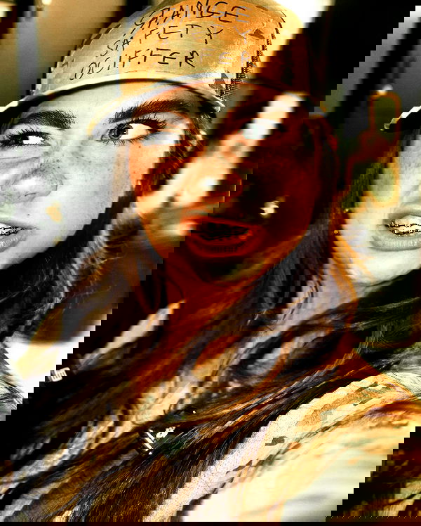 haylujan image ~ Altpins