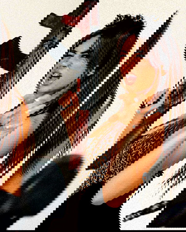 haylujan image ~ Altpins