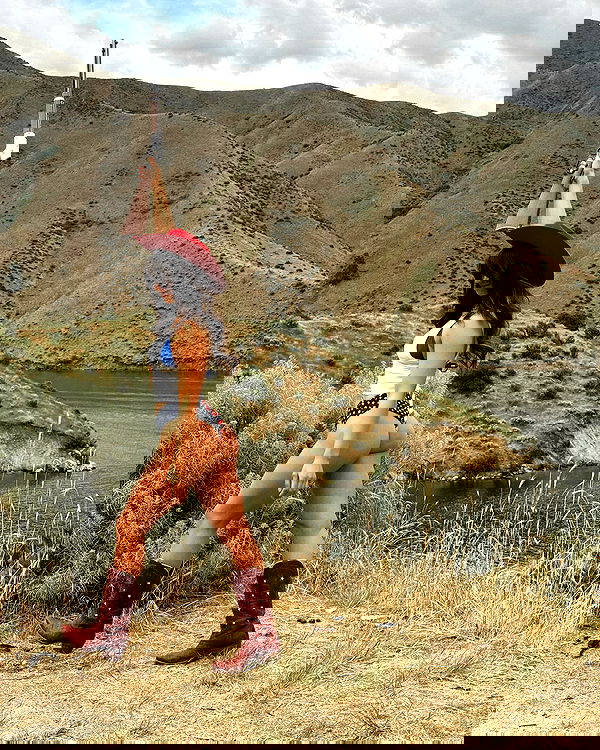 haylujan image ~ Altpins