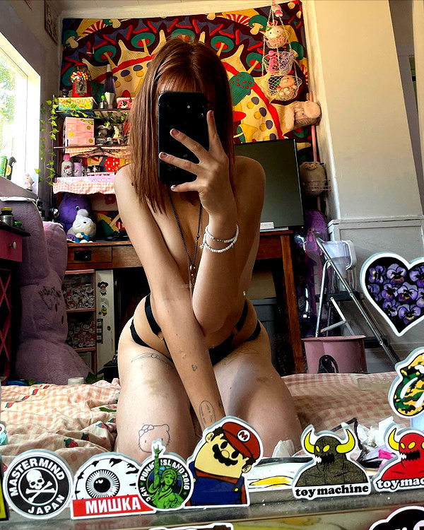 heathergrace67 instagram image archive image
