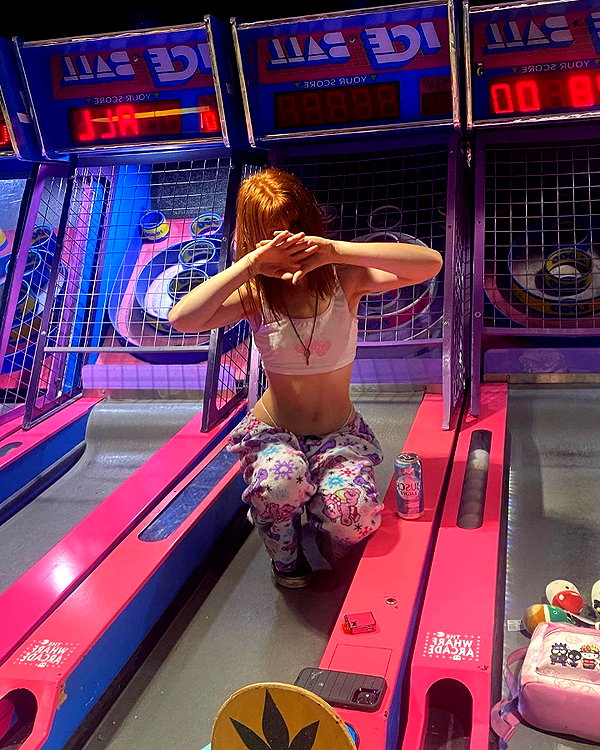heathergrace67 instagram image archive image